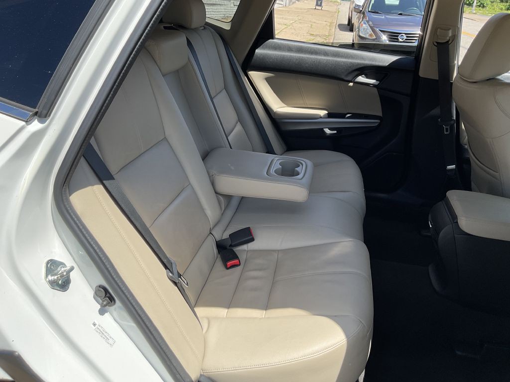 2013 Honda Crosstour Image 20
