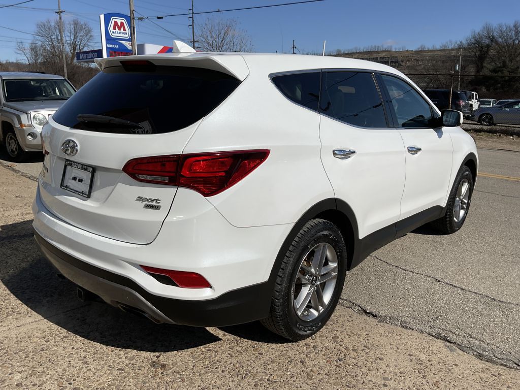 2017 Hyundai Santa Fe Sport Image 3
