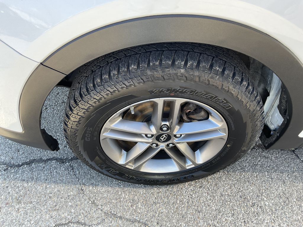 2017 Hyundai Santa Fe Sport Image 9