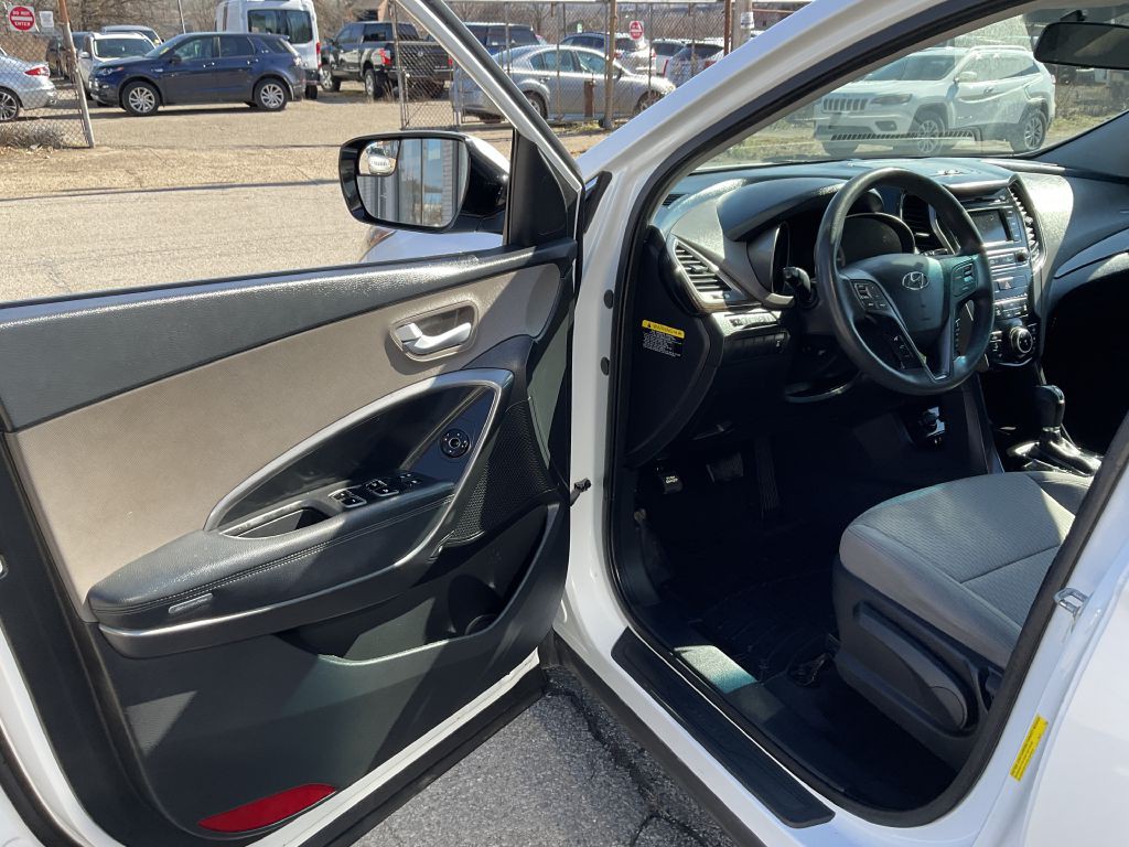 2017 Hyundai Santa Fe Sport Image 15