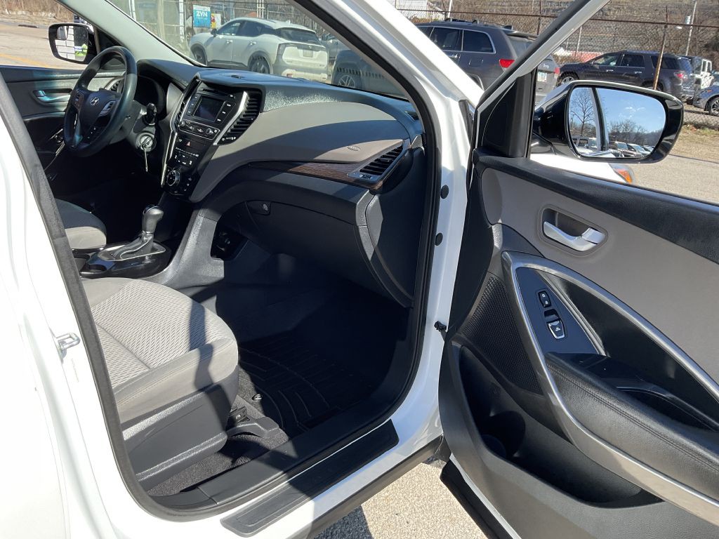 2017 Hyundai Santa Fe Sport Image 18