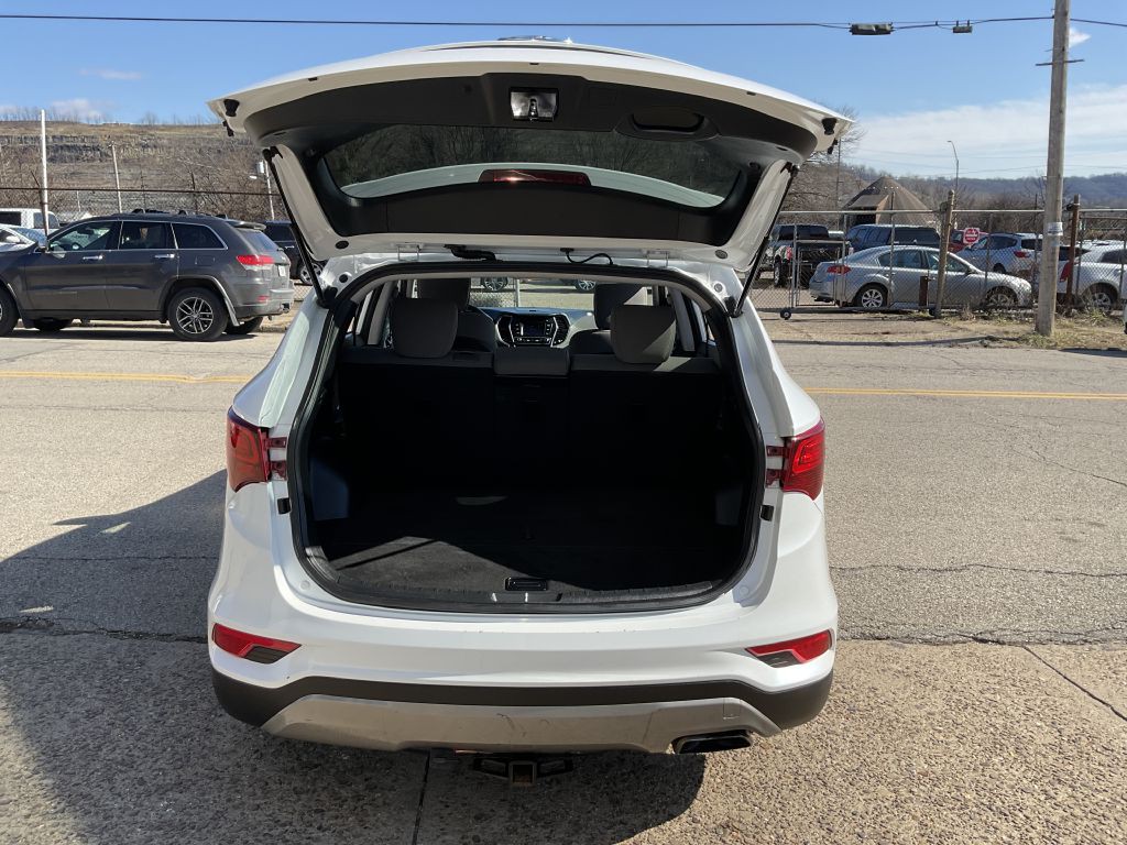 2017 Hyundai Santa Fe Sport Image 24
