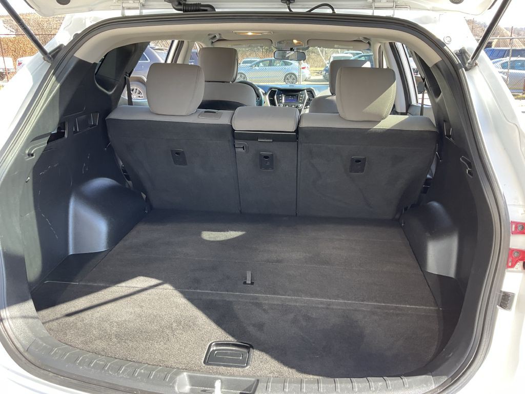 2017 Hyundai Santa Fe Sport Image 25