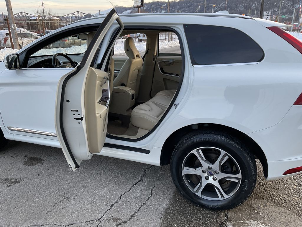 2014 Volvo XC60 Image 20