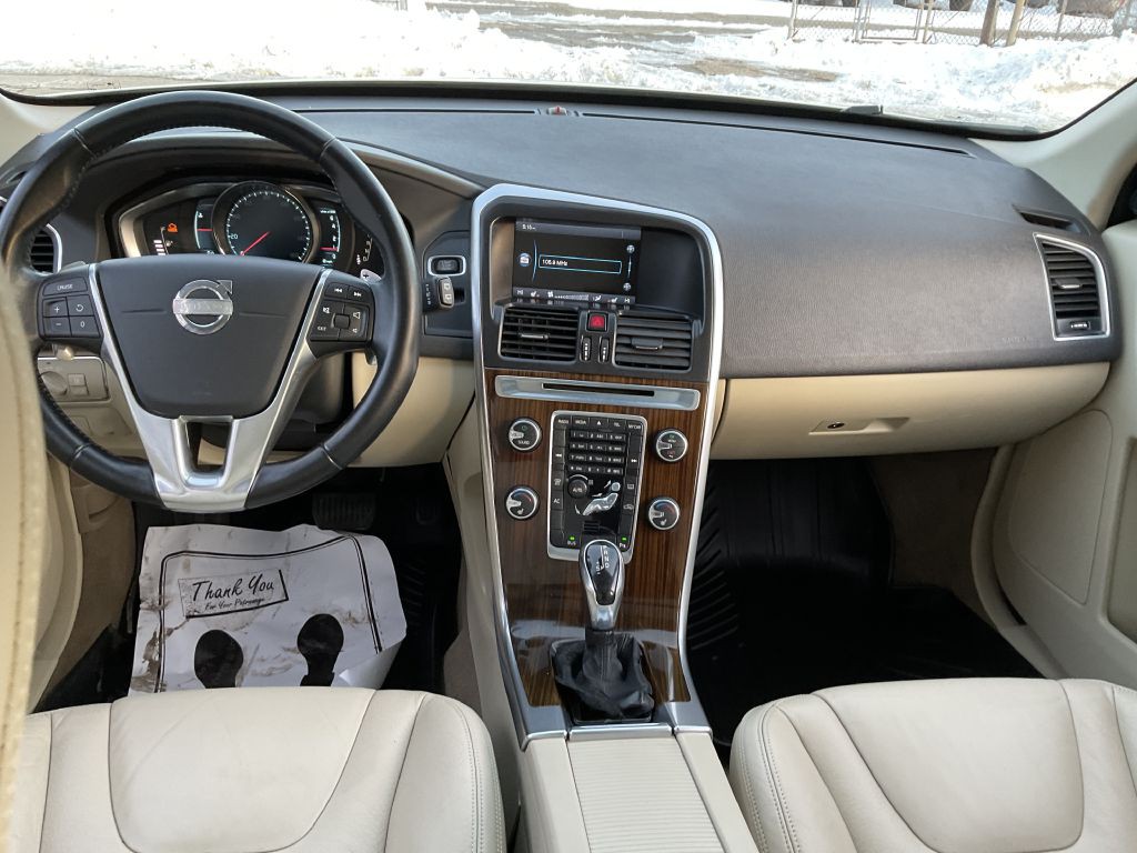 2014 Volvo XC60 Image 29