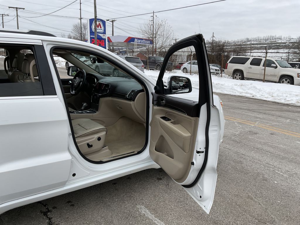 2021 Jeep Grand Cherokee Image 16