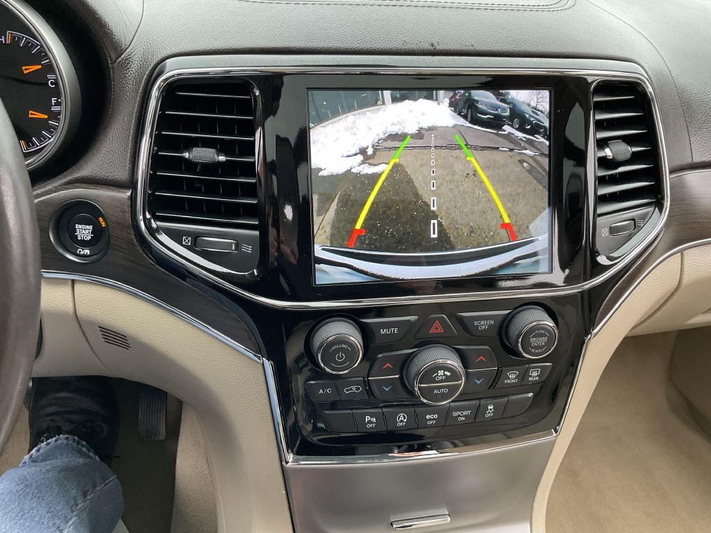 2021 Jeep Grand Cherokee Image 35