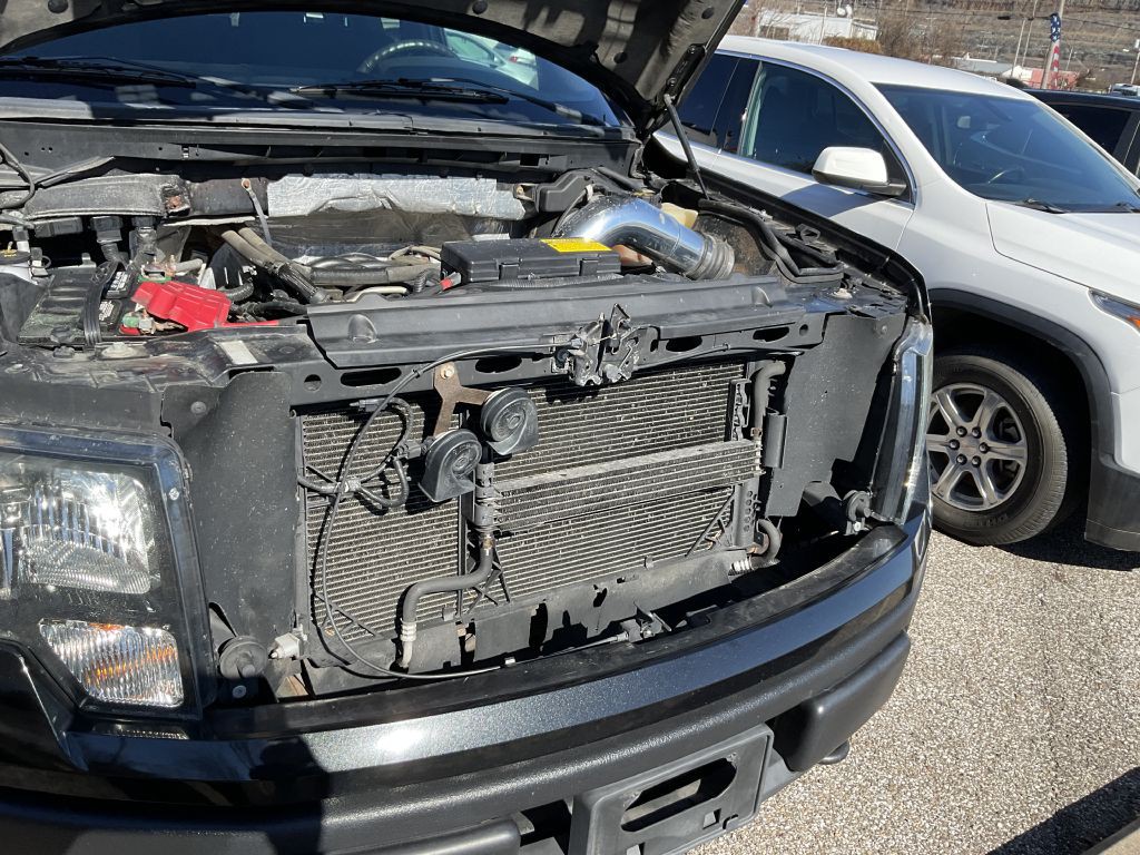 2011 Ford F-150 Image 32