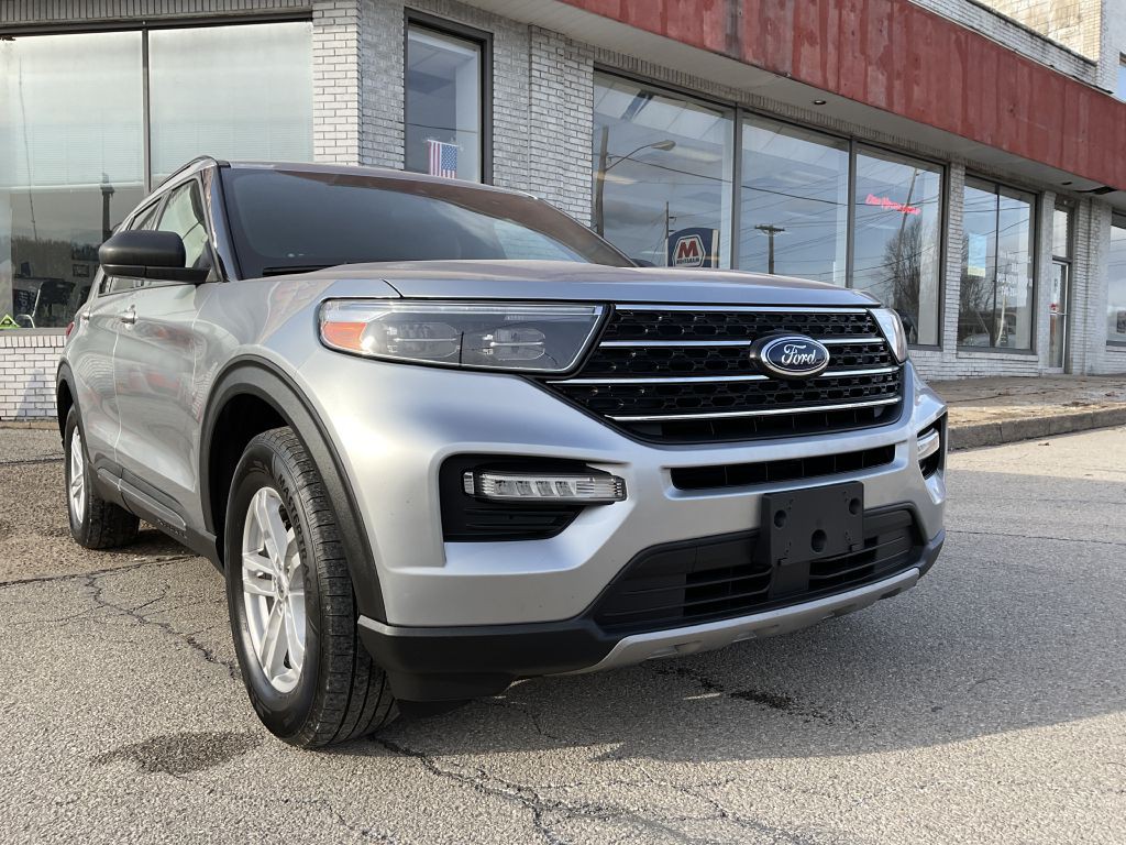 2020 Ford Explorer Image 1