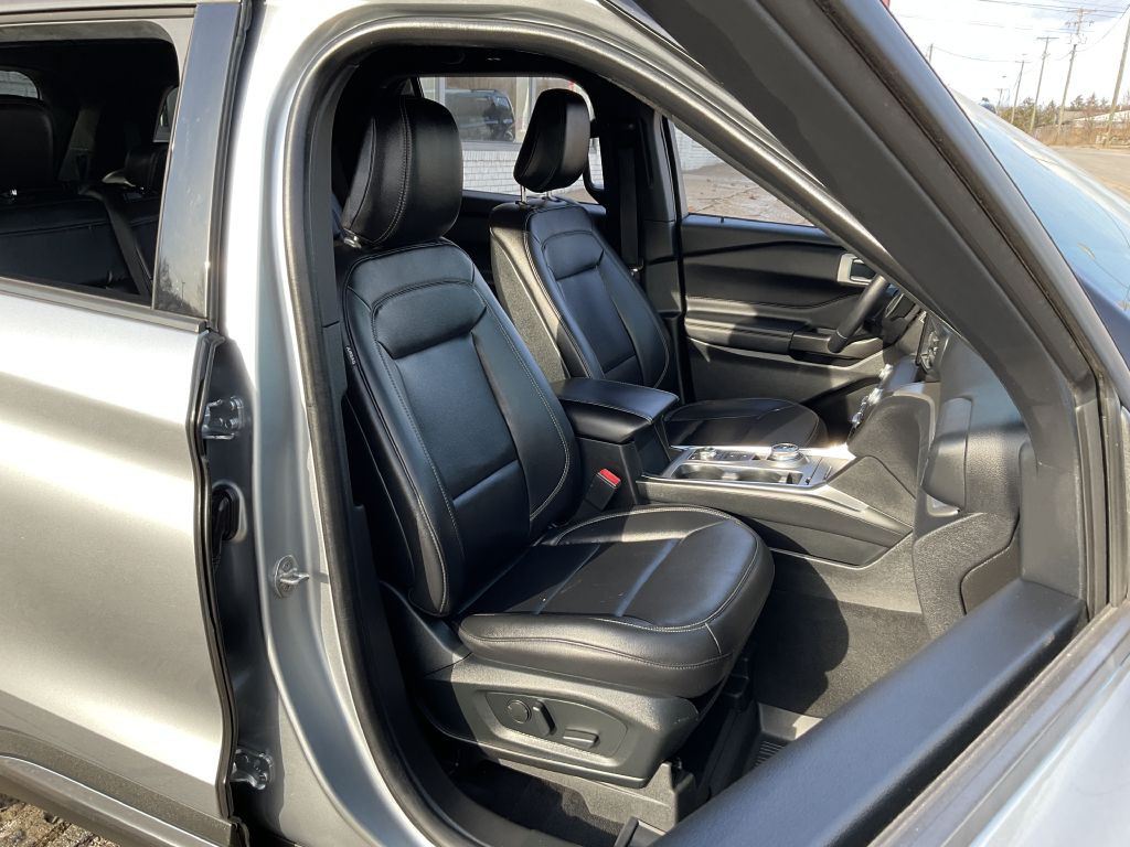 2020 Ford Explorer Image 17