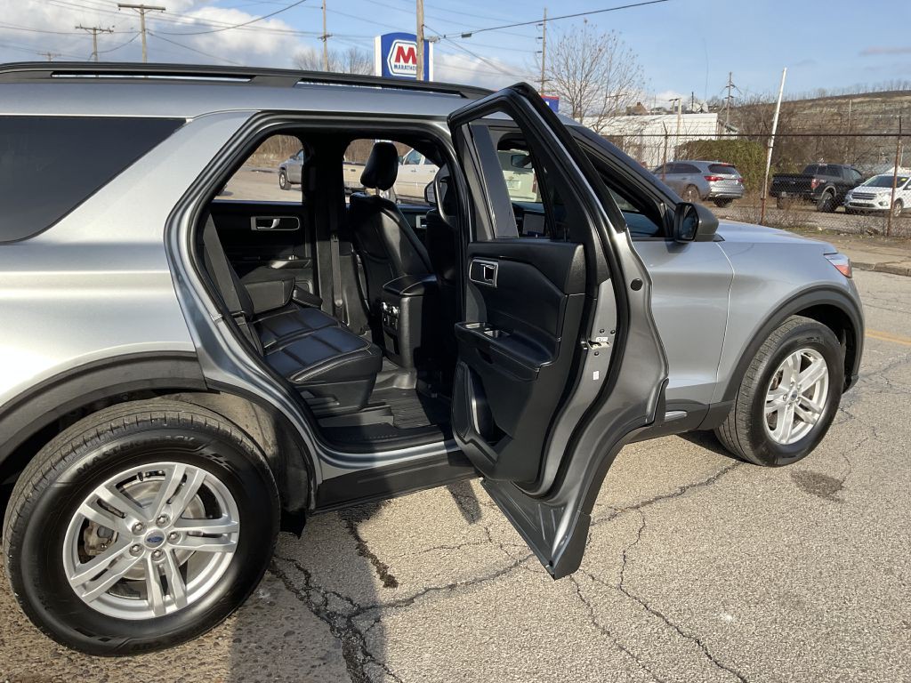 2020 Ford Explorer Image 23