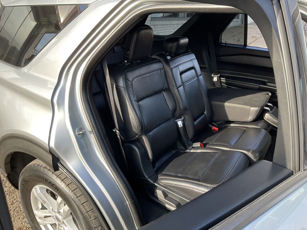 2020 Ford Explorer Image 24