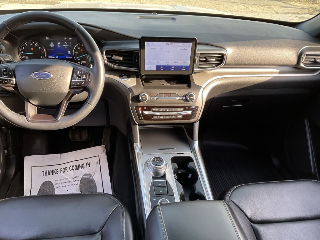 2020 Ford Explorer Image 32