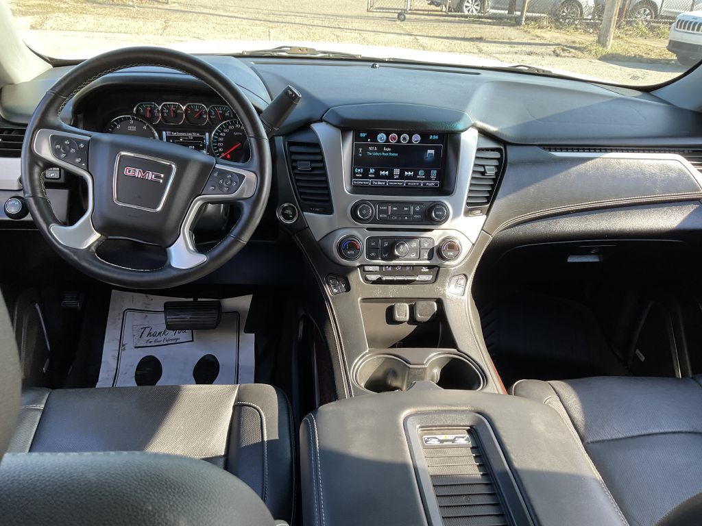 2017 GMC Yukon Image 30