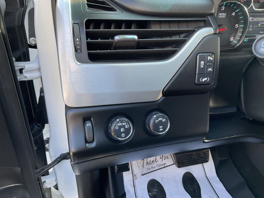 2017 GMC Yukon Image 34