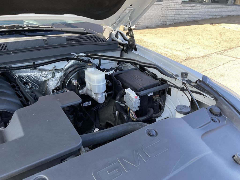 2017 GMC Yukon Image 43