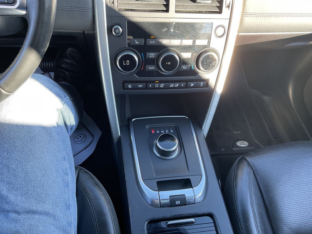 2018 Land Rover Discovery Sport Image 37