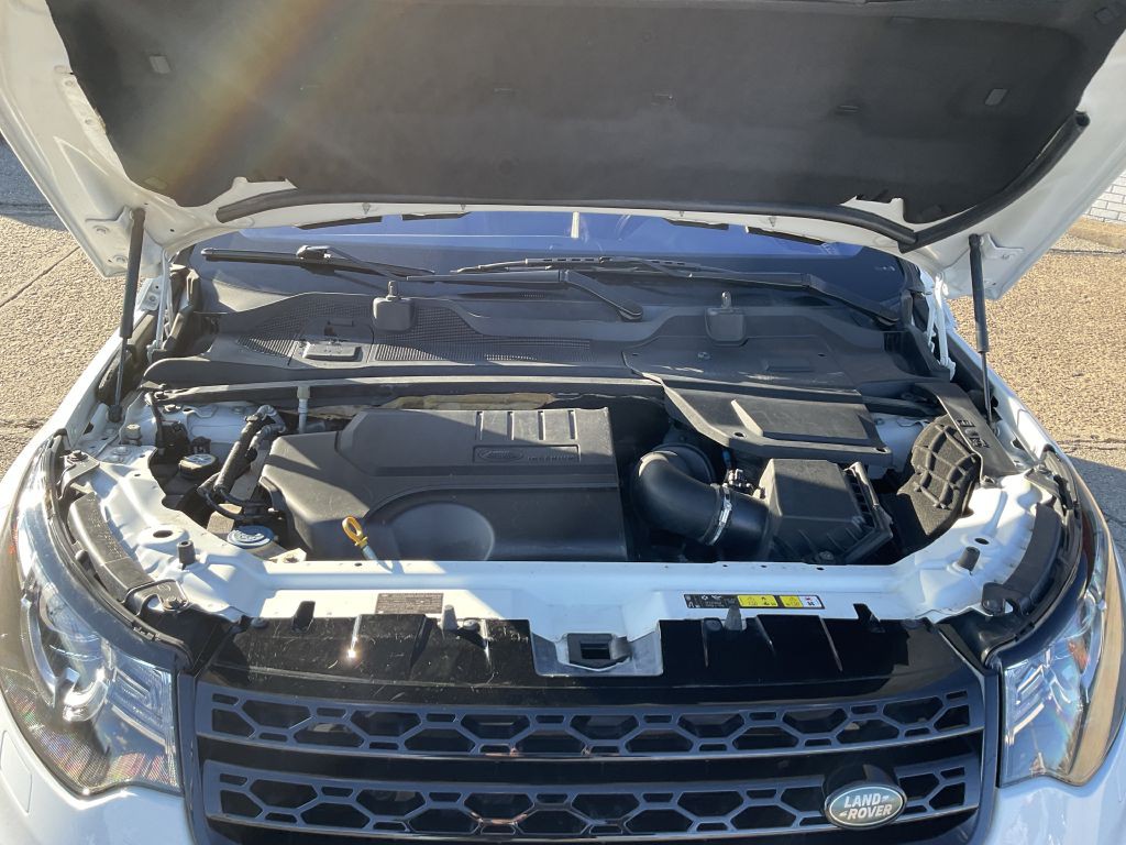 2018 Land Rover Discovery Sport Image 40