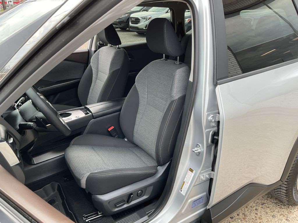 2023 Nissan Rogue Image 14