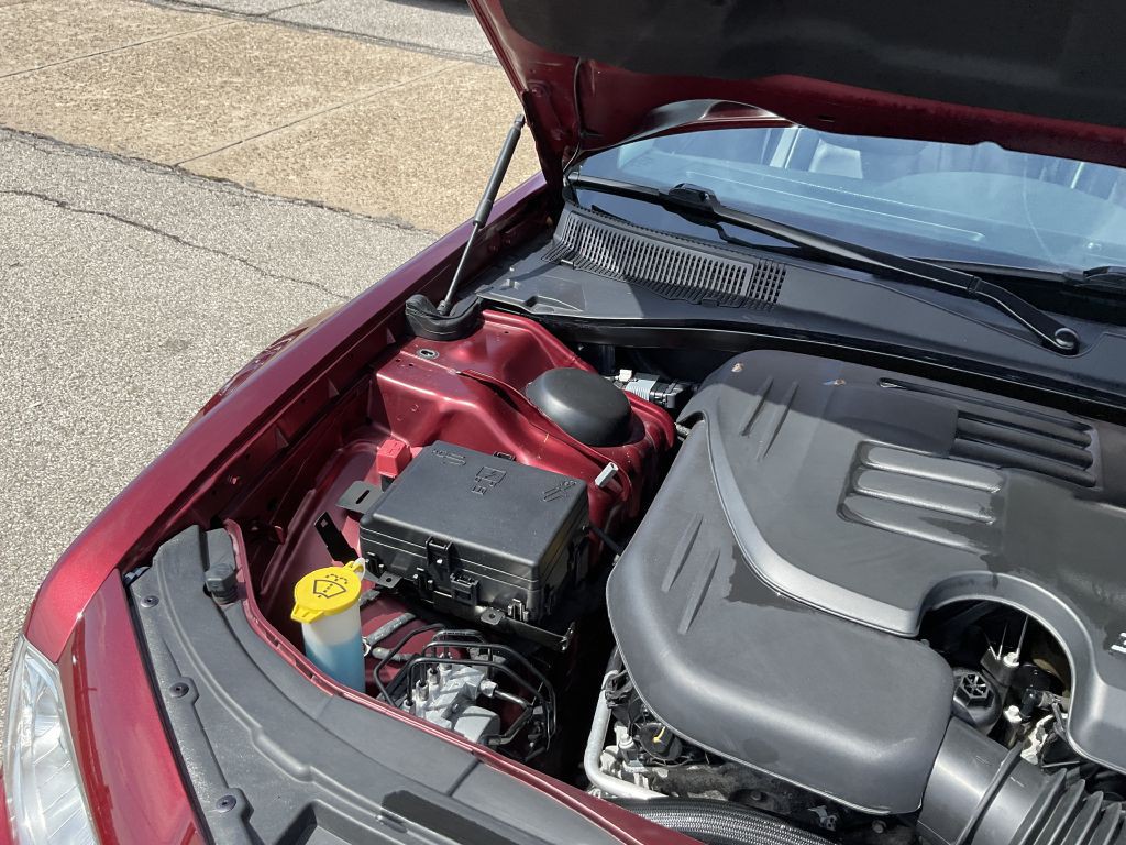 2020 Chrysler 300 Image 39