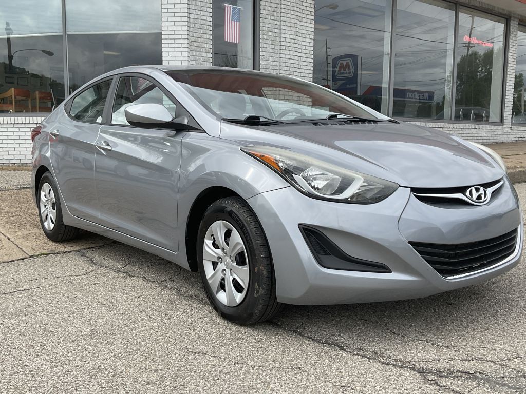 2016 Hyundai Elantra Image 1