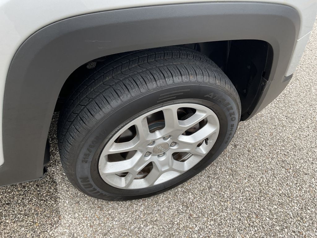 2018 Jeep Renegade Image 11