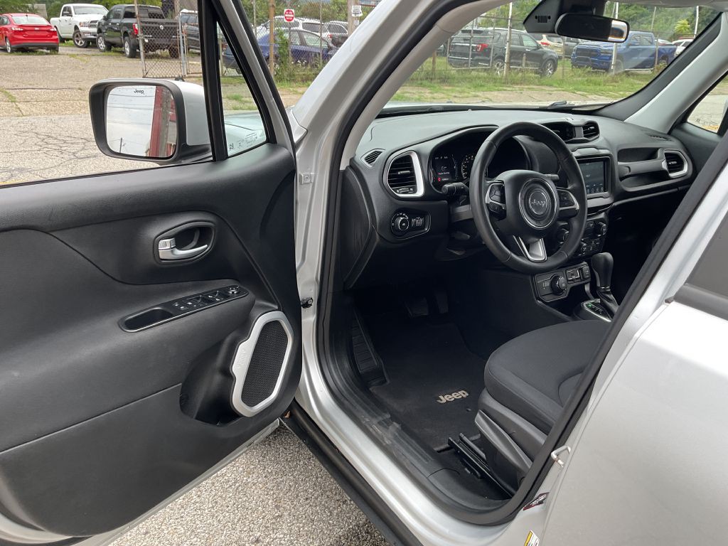 2018 Jeep Renegade Image 15