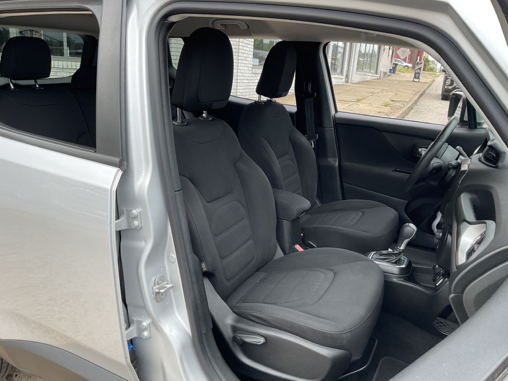 2018 Jeep Renegade Image 17