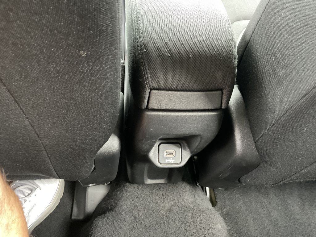 2018 Jeep Renegade Image 28