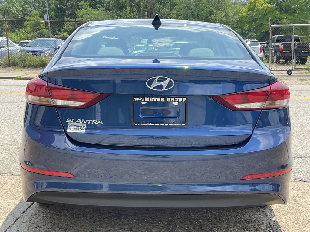 2018 Hyundai Elantra Image 8