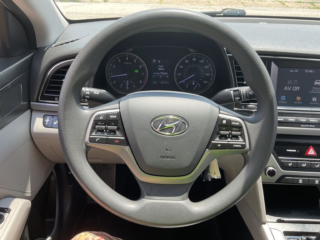 2018 Hyundai Elantra Image 22