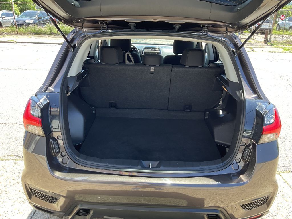 2024 Mitsubishi Outlander Image 22