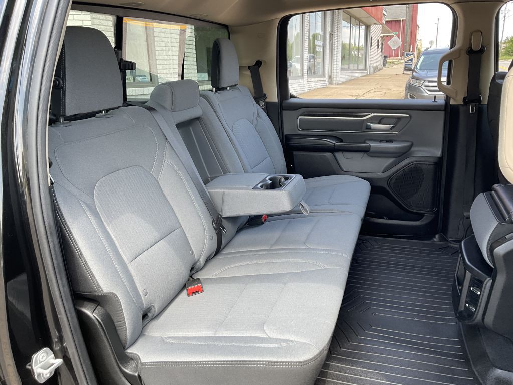 2019 RAM 1500 Image 21