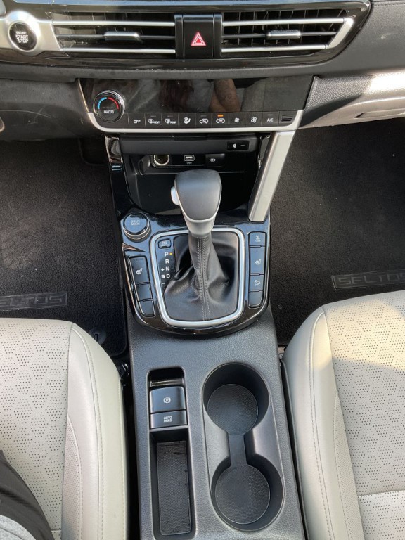 2022 Kia Seltos Image 25