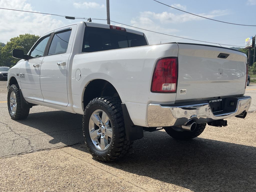 2015 RAM 1500 Image 7