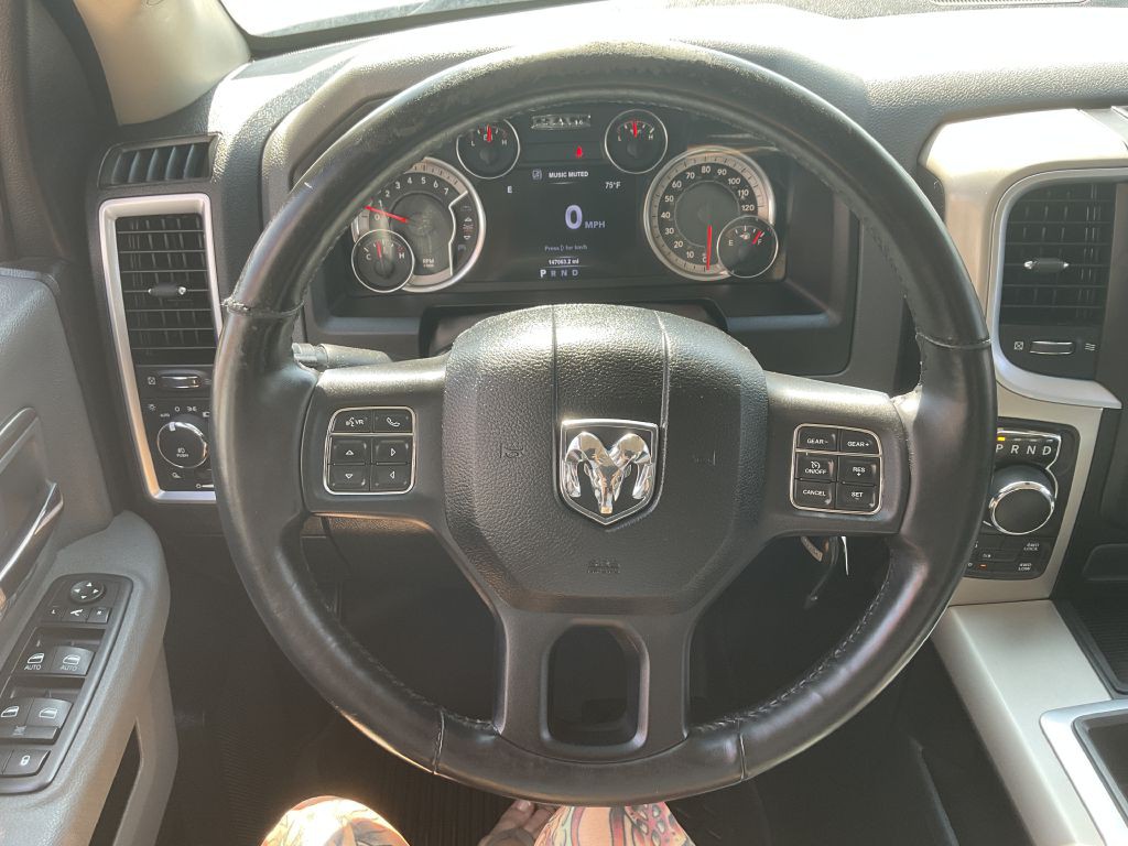 2015 RAM 1500 Image 23