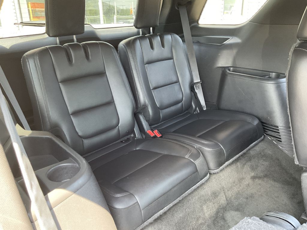 2015 Ford Explorer Image 22