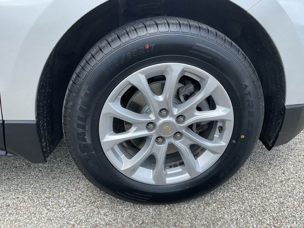 2020 Chevrolet Equinox Image 12