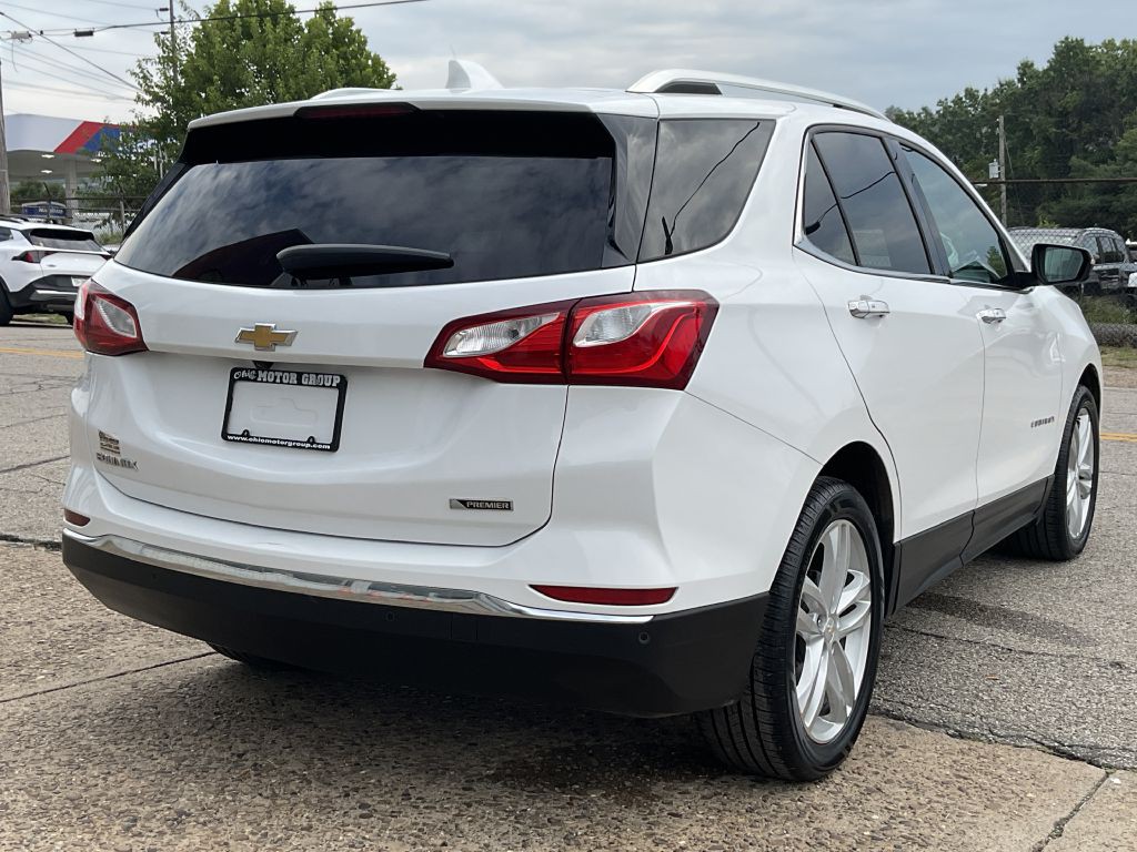 2018 Chevrolet Equinox Image 3