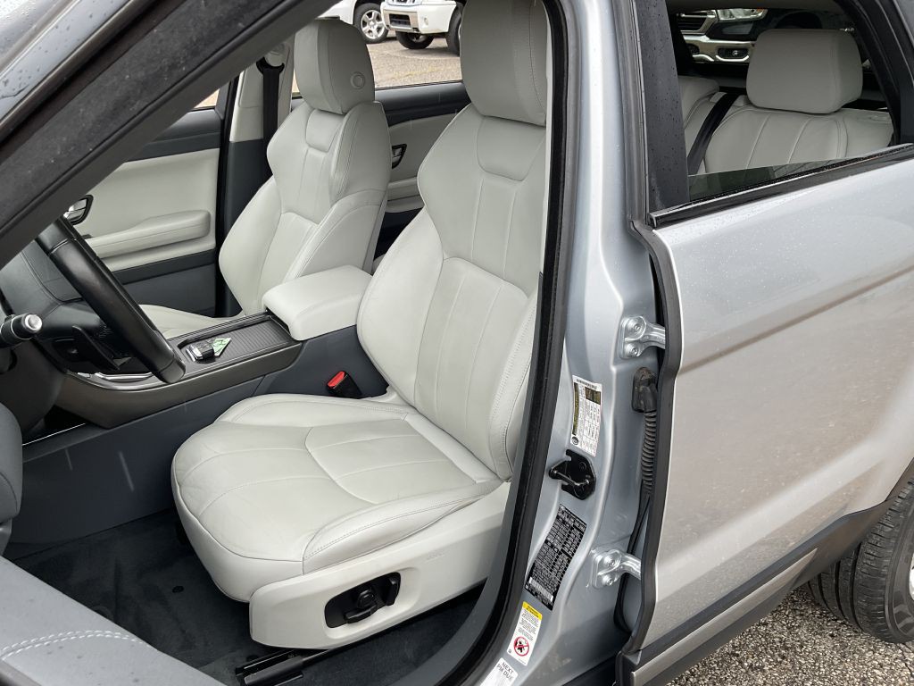 2019 Land Rover Range Rover Evoque Image 15