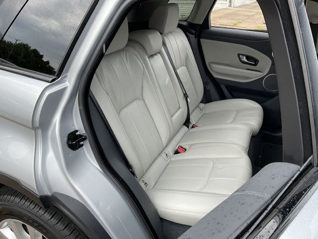 2019 Land Rover Range Rover Evoque Image 23