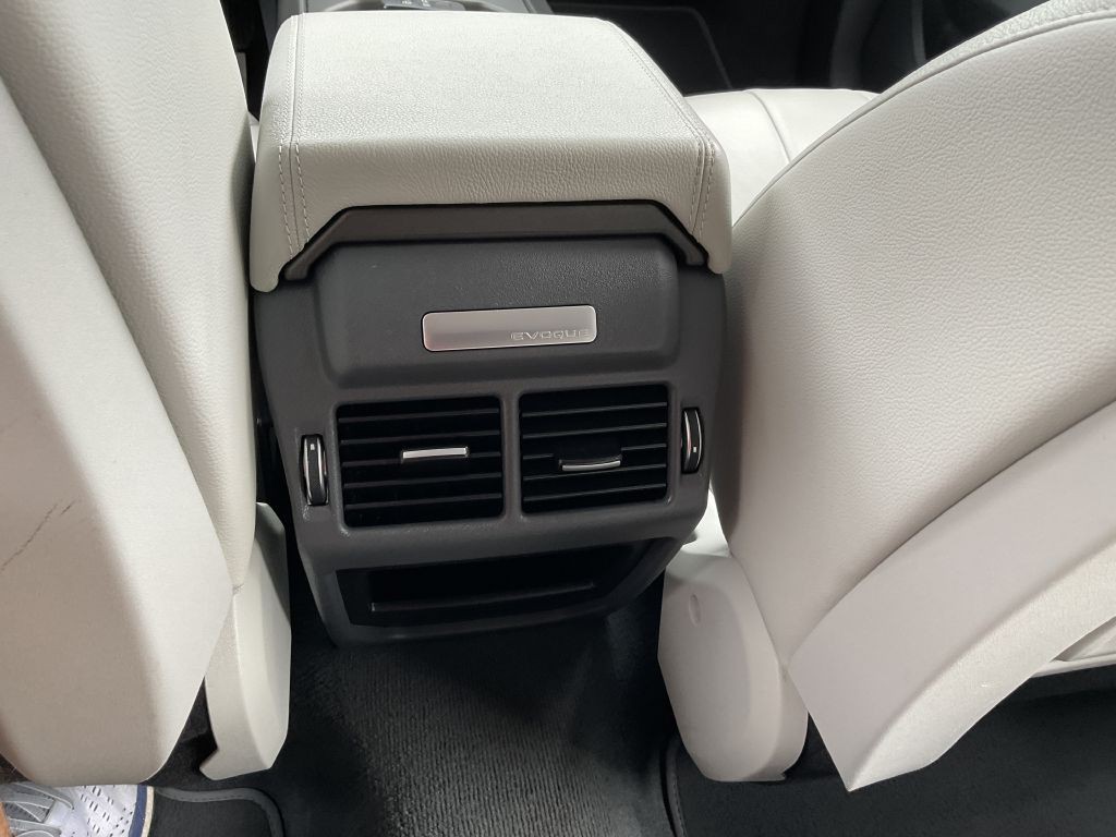 2019 Land Rover Range Rover Evoque Image 26