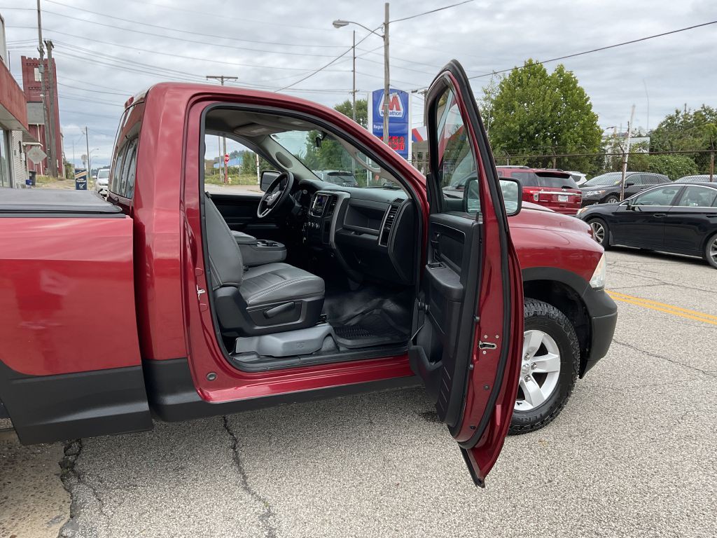 2013 RAM 1500 Image 16
