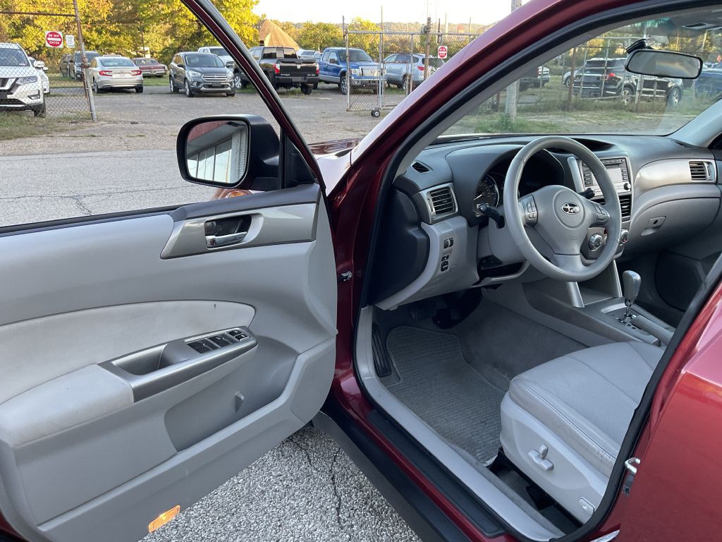 2010 Subaru Forester Image 15