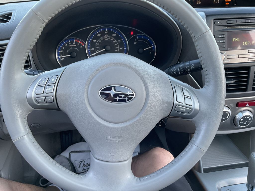 2010 Subaru Forester Image 34