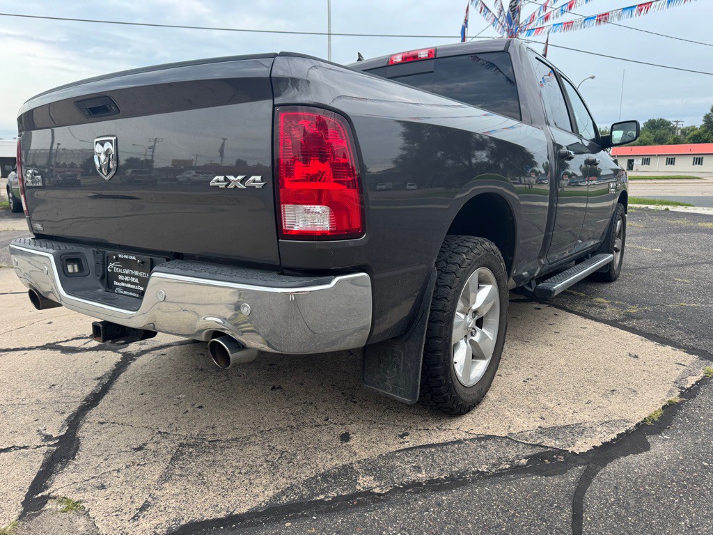 2015 RAM 1500 Image 4