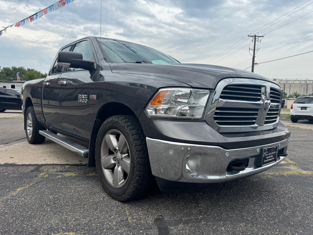 2015 RAM 1500 Image 6