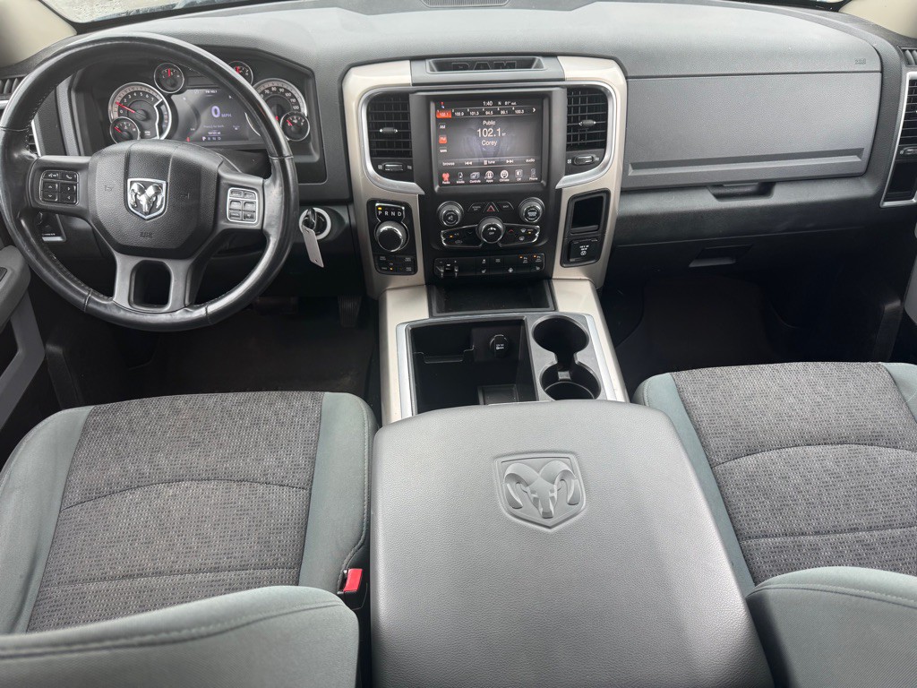 2015 RAM 1500 Image 9