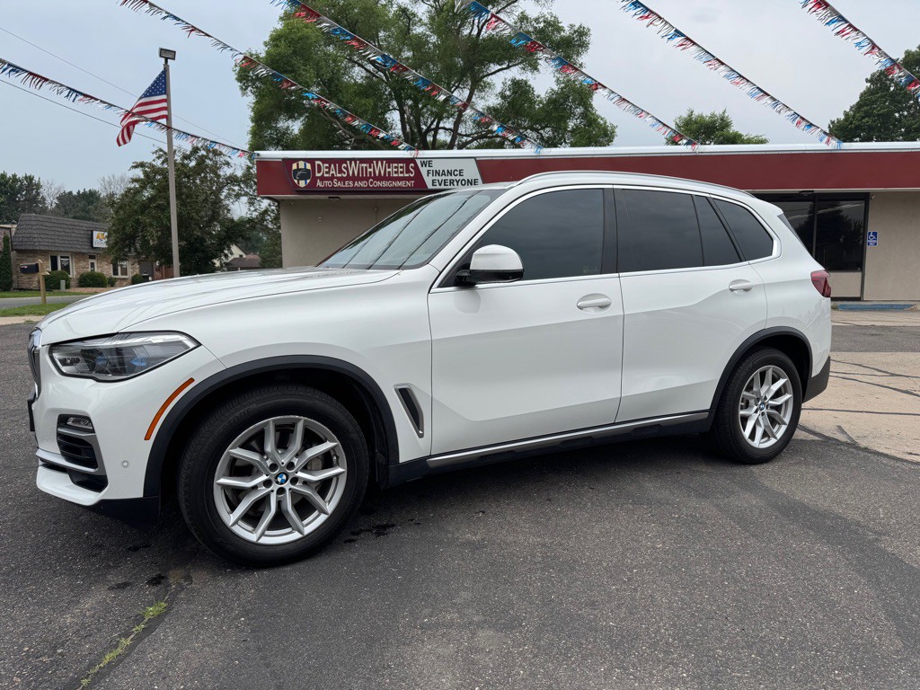 2019 BMW X5 Image 3