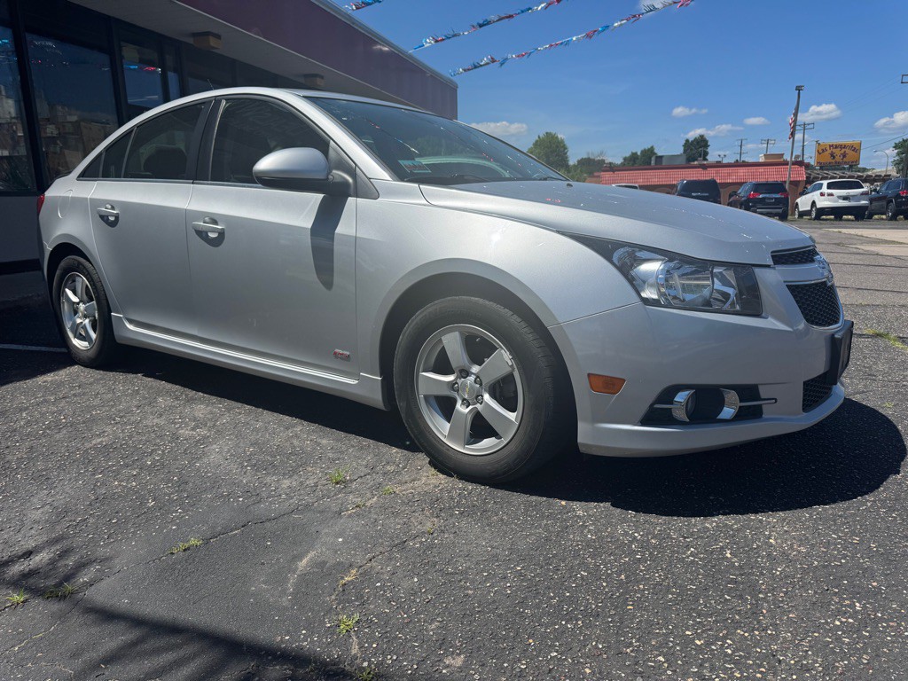 2014 Chevrolet Cruze Image 3
